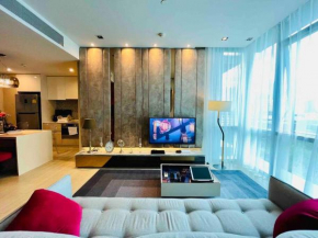 Luxurious in Prime Area Bangkok (PickupService)